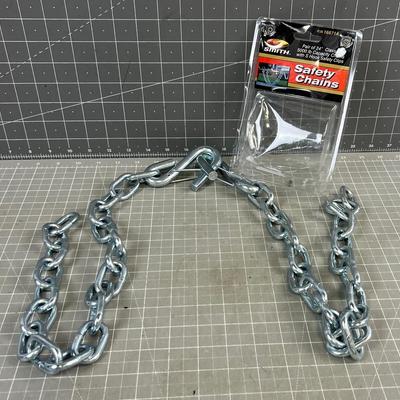 Pair of 24" Safety Chains for the Trailer