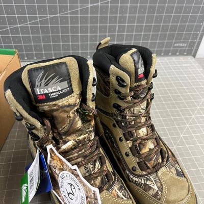 ITASCA Youth Size 3 Hunting Boots in Camo 