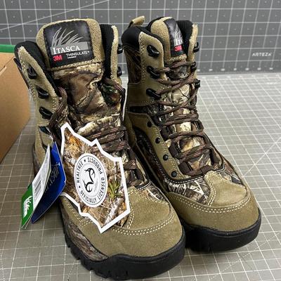 ITASCA Youth Size 3 Hunting Boots in Camo 