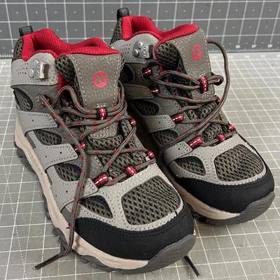 Merrill youth Size 2 Low Hikers Gray & Red 