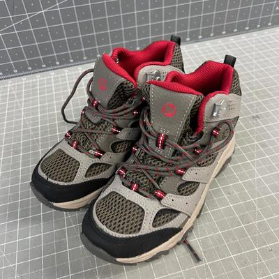 Merrill youth Size 2 Low Hikers Gray & Red 