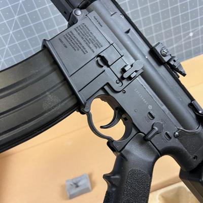 BB Gun NEW IN THE BOX 