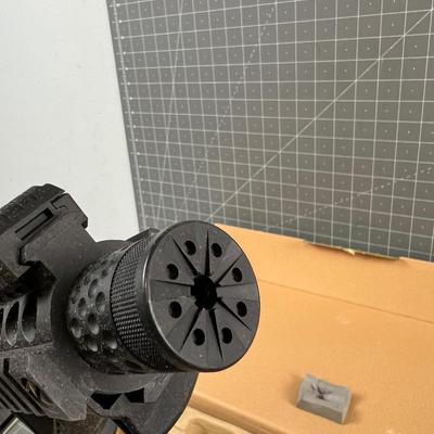 BB Gun NEW IN THE BOX 