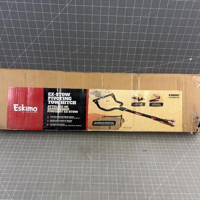Pivoting TOW HITCH New in the Box by ESKIMO 