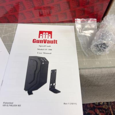 Speed Vault SV500 Model New in Opened Box