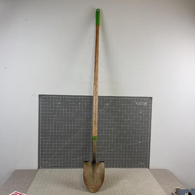 Small Spade 