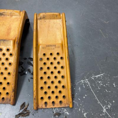 1 Set of AUTO RAMS 