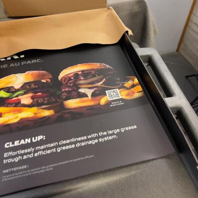 CAMP CHEF 36" Griddle Top NO BASE!!!