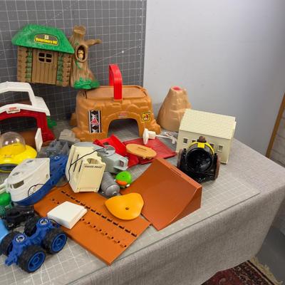 Huge Mixed Lot of Misc.., Many Fisher Price 