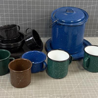 All the Enamel Metal Dishes in the World