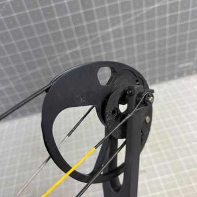 DIAMOND Infinite 305 COMPOUND BOW 