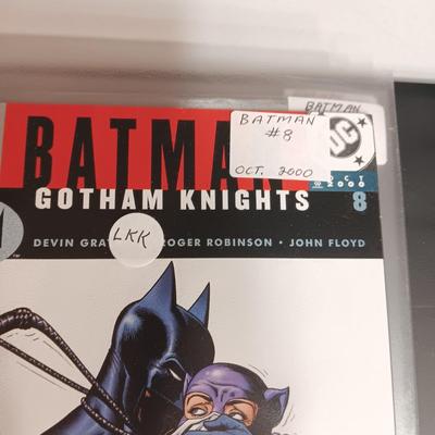 BATMAN COMIC BOOKS 2000