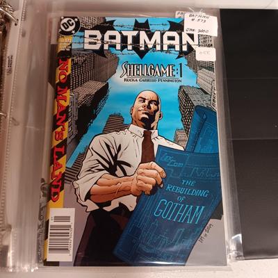 BATMAN COMIC BOOKS 2000