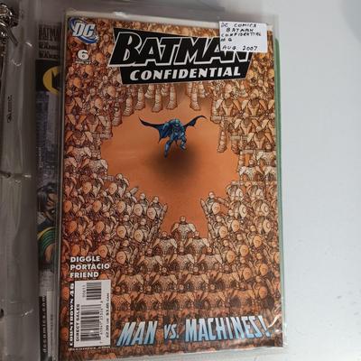 BATMAN COMIC BOOKS 2000