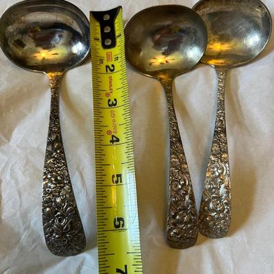 Stieff Repousee Sterling Silver Flatware 4,444 Grams 125 Pieces