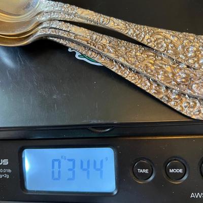 Stieff Repousee Sterling Silver Flatware 4,444 Grams 125 Pieces