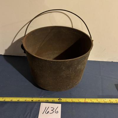 Cast Iron Kettle