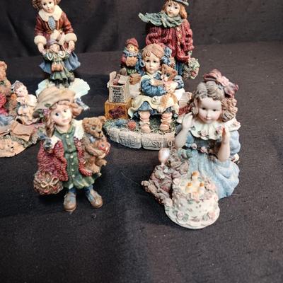 YESTERYEAR FIGURINES