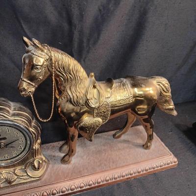 HOPALONG CASSIDY BRASS TONE HORSE AND CLOCK