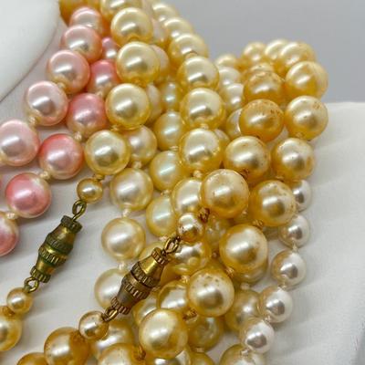 LOT 277J: Dripping in Pearls! Vintage Faux Pearl and Glass Beaded Necklaces