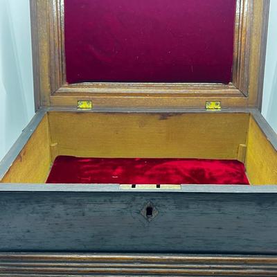 LOT 279: Jewelry Boxes: Vintage Wooden Red Velvet Lined + Pink Faux Suede