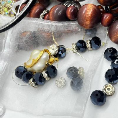 LOT 280J: Misc. Costume jewelry and Craft/Repair Lot