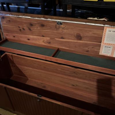 LOT 286: Vintage Lane Cedar Chest