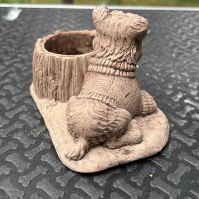 LOT 288: Wallace Berrie Scottie Dog Planter & Bulldog Sculptures