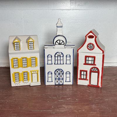 LOT 293: Vintage Mancer Canisters, Made in Italy