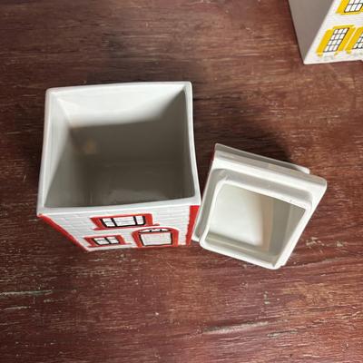 LOT 293: Vintage Mancer Canisters, Made in Italy