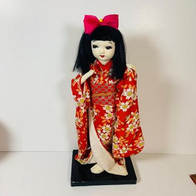 LOT 302: Japanese Collection Including Banks, Dolls, Furry Panda and More