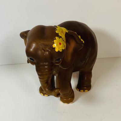LOT 305: Collection of Elephant Figurines and More