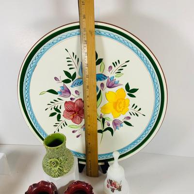 LOT 325: Large Stangl Floral Platter, Fenton Bell and Set of Three (3) Sand Majolica Vases