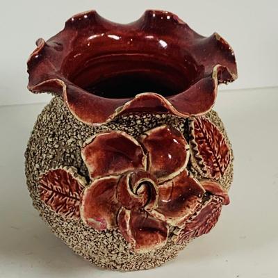 LOT 325: Large Stangl Floral Platter, Fenton Bell and Set of Three (3) Sand Majolica Vases