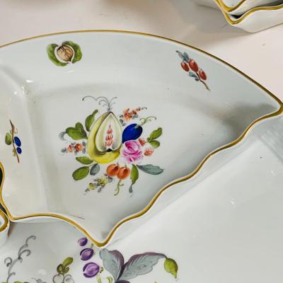 LOT 326: Hungarian Herend Porcelain Hors D'Oeuvres Set with Removable Dishes and Tray
