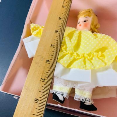 LOT 331: Vintage Madam Alexander Little Women Dolls