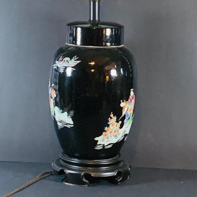 LOT 336: Asian Inspired Porcelain Table Lamp