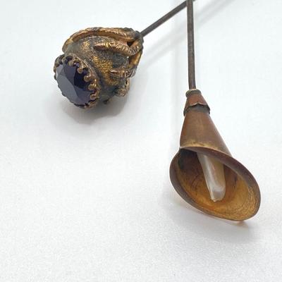 LOT 338: Vintage / Antique Hat Pin Collection