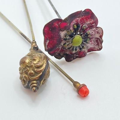 LOT 340: Colorful Vintage / Antique Hat Pins