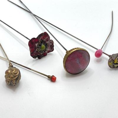 LOT 340: Colorful Vintage / Antique Hat Pins