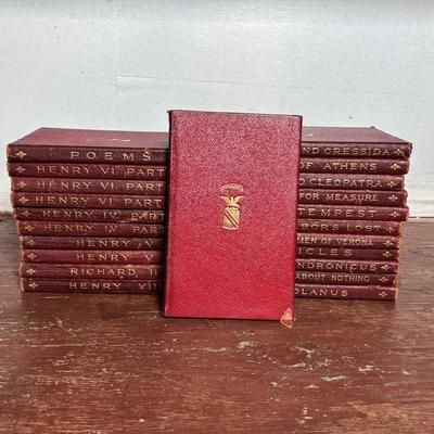 LOT 358: The Aldus Shakespeare Collection (22 volumes)
