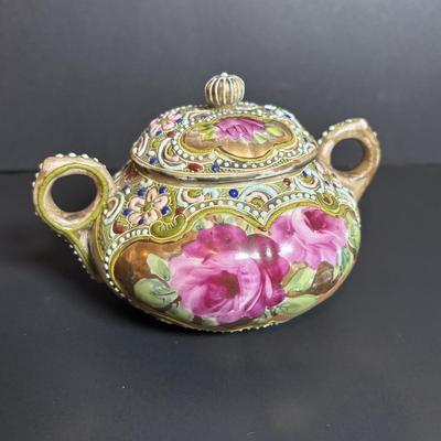 LOT 362: Unmarked Moriage China Tea Set