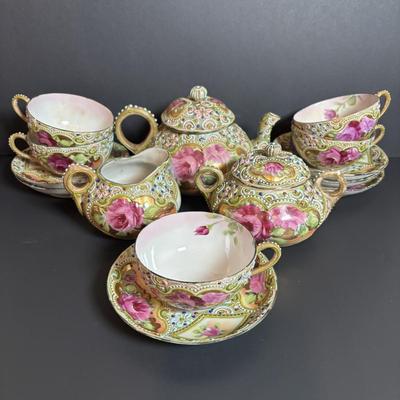 LOT 362: Unmarked Moriage China Tea Set