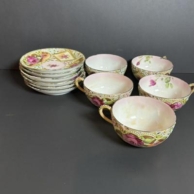 LOT 362: Unmarked Moriage China Tea Set
