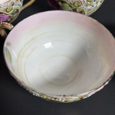 LOT 362: Unmarked Moriage China Tea Set