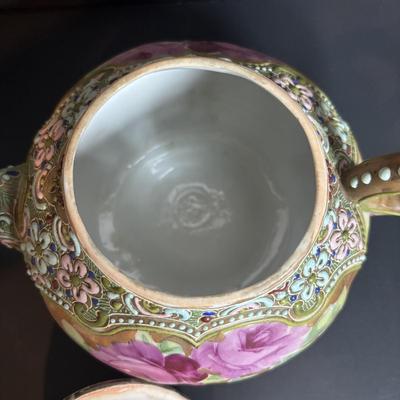 LOT 362: Unmarked Moriage China Tea Set