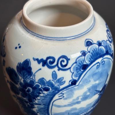 LOT 363: Wedgewood Grosvenor Blue Swag Pattern Platter and Delft Blue Decanter/Jug Set, Tea Caddy & Ashtray