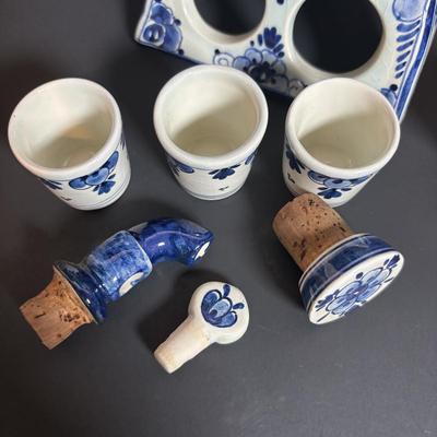 LOT 363: Wedgewood Grosvenor Blue Swag Pattern Platter and Delft Blue Decanter/Jug Set, Tea Caddy & Ashtray
