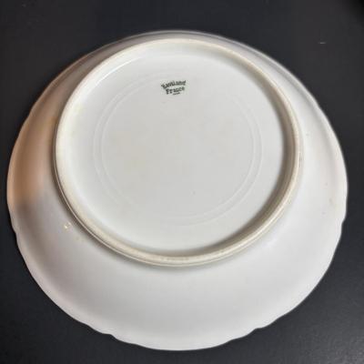 LOT 364: Vintage Haviland France Porcelain China Collection
