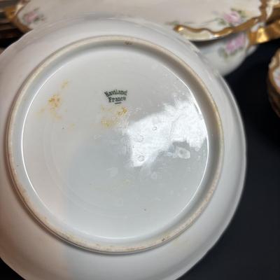 LOT 364: Vintage Haviland France Porcelain China Collection